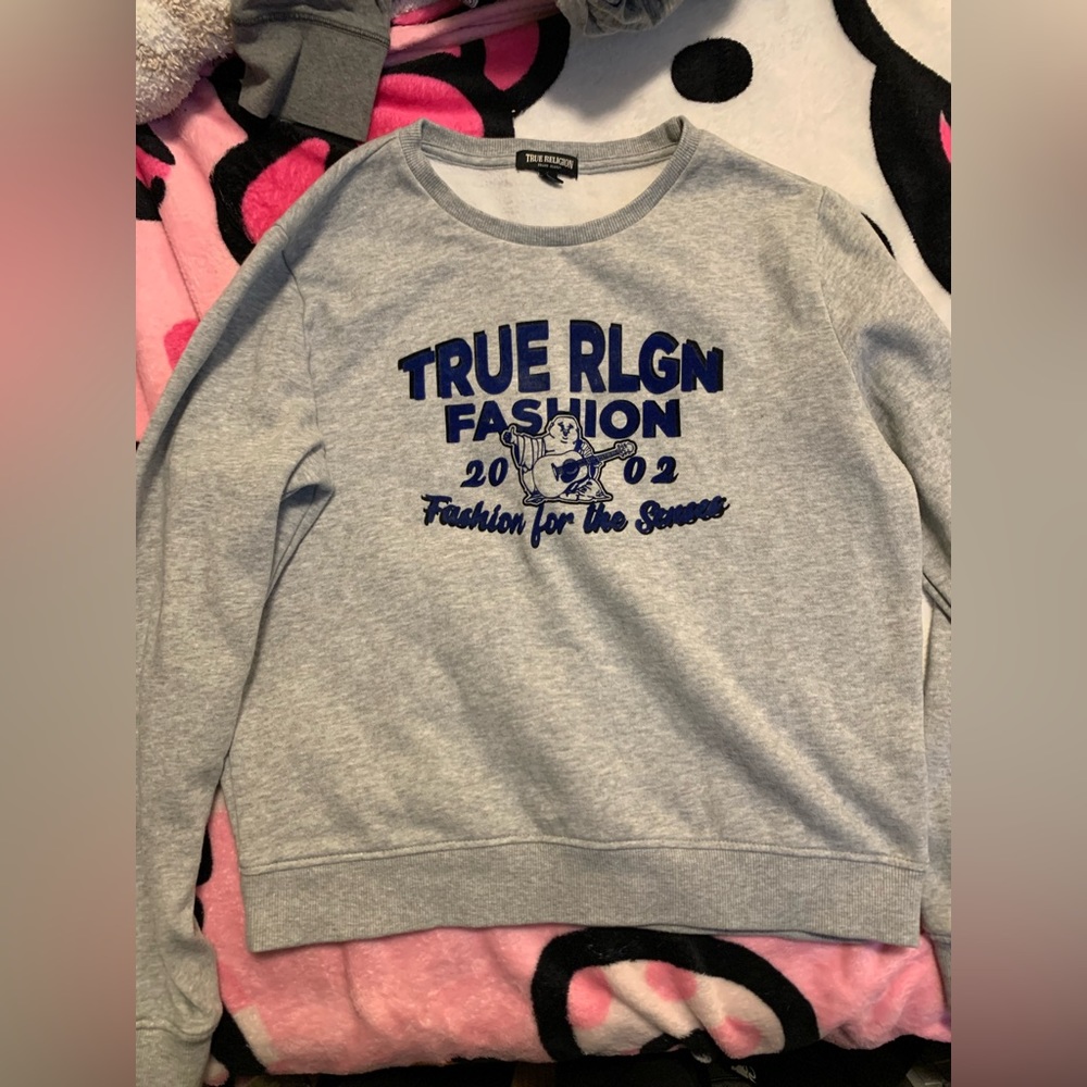 Large true religion blue and grey sweater
